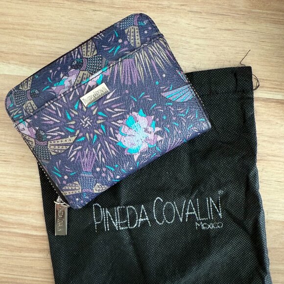 Pineda Covalin Zipper Wallet - Picture 1 of 6